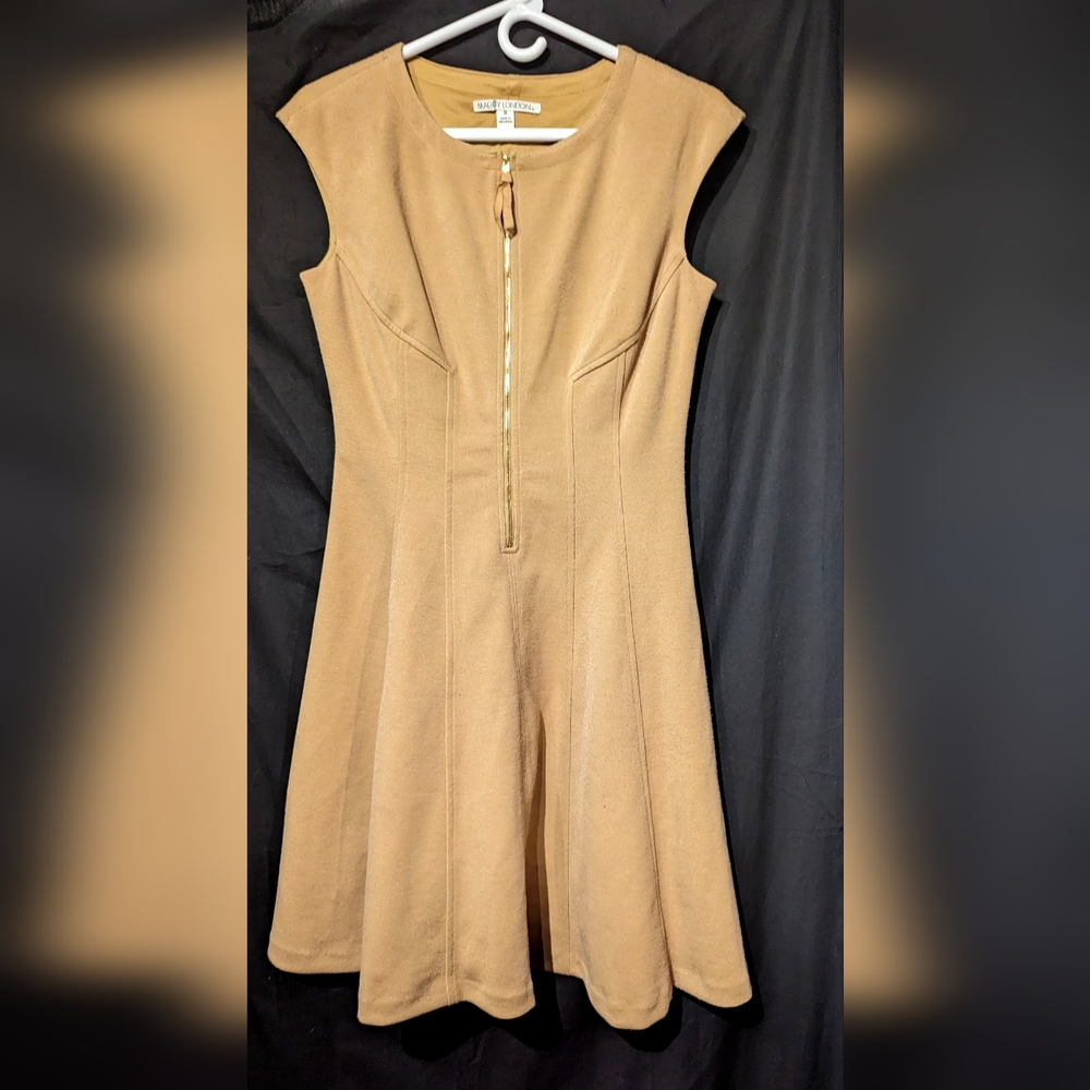 Maggy London tan A-line knee length dress size. 8
